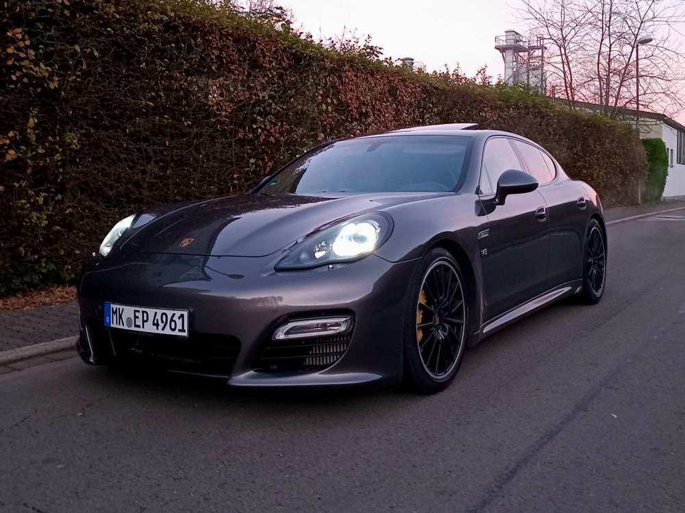 Porsche Panamera Panamera Turbo S Chrono Sport Paket Burmester