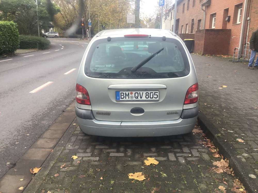 Renault Scenic Scenic+1.6+16V - TÜV bis 07.2025