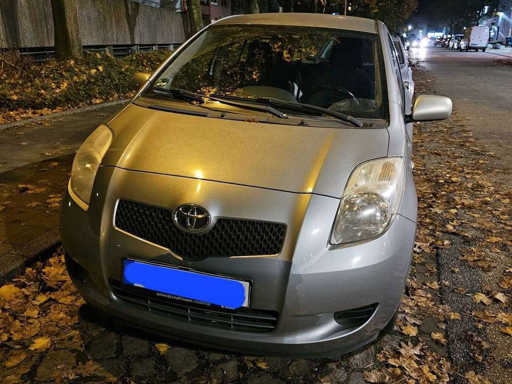 Toyota Yaris 1.3 Automatik Sol