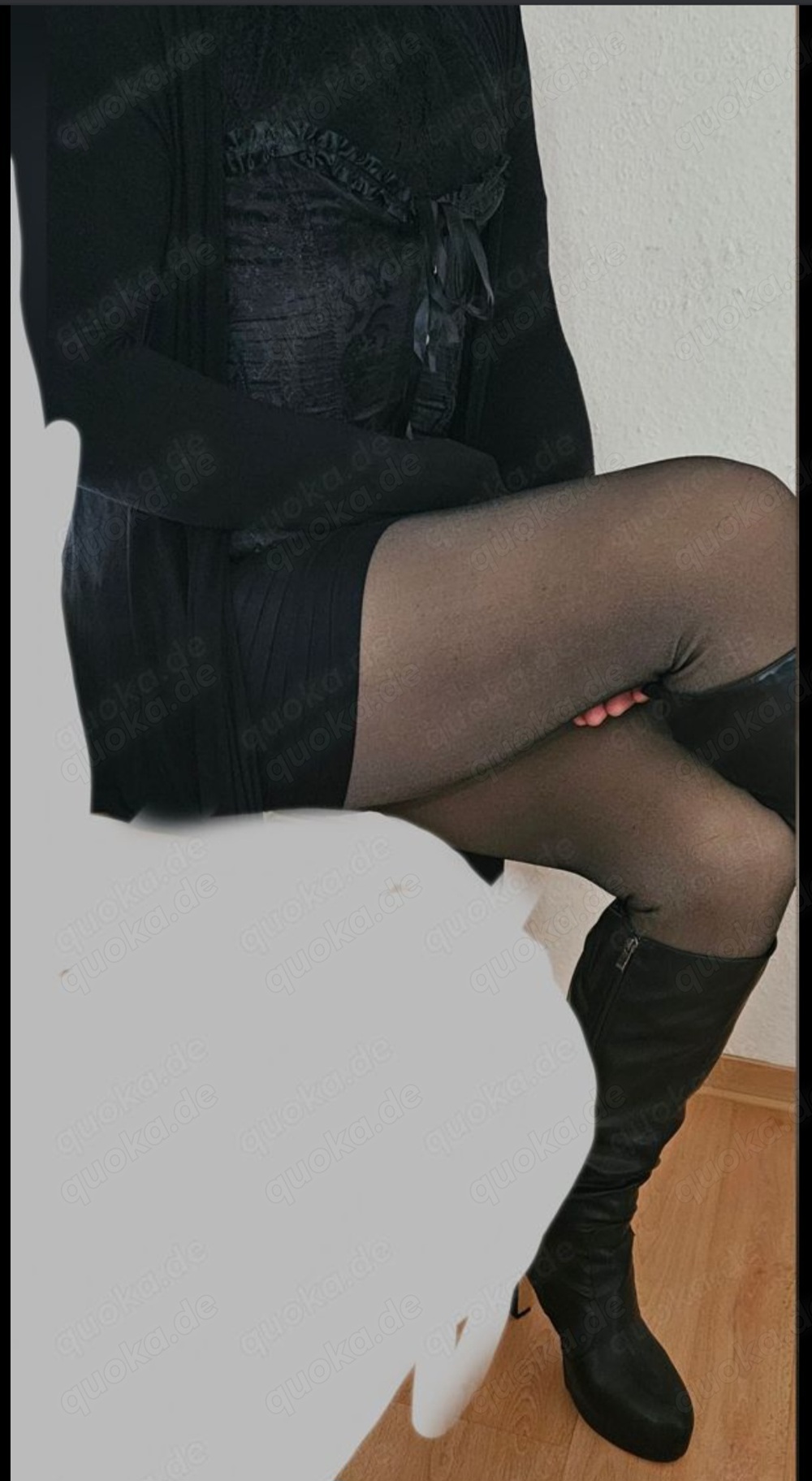 Crossdresser als Putzhilfe mit Happyend 