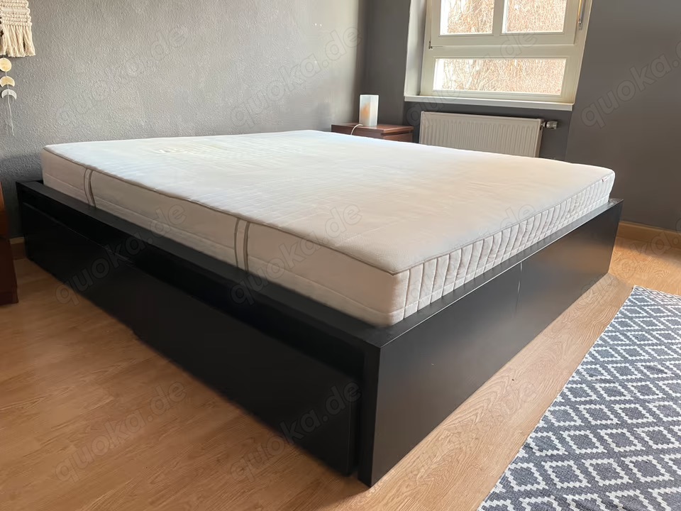 Ikea Matraze 180x200x20cm + Bettgestell   Mattress + bed frame