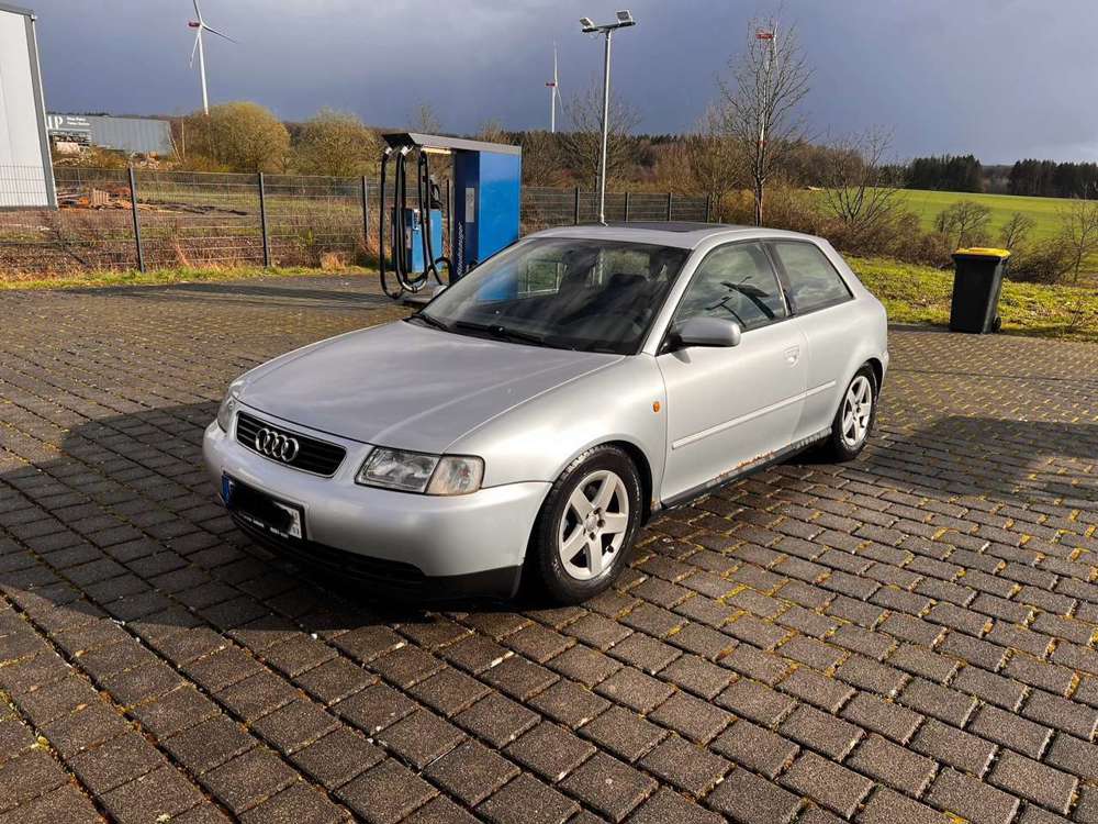 Audi A3 1.8 Ambiente