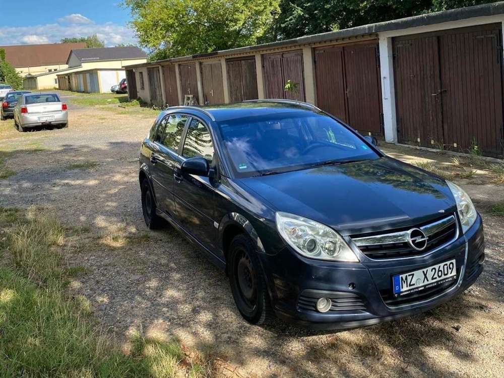 Opel Signum 1.9 CDTI Business Plus