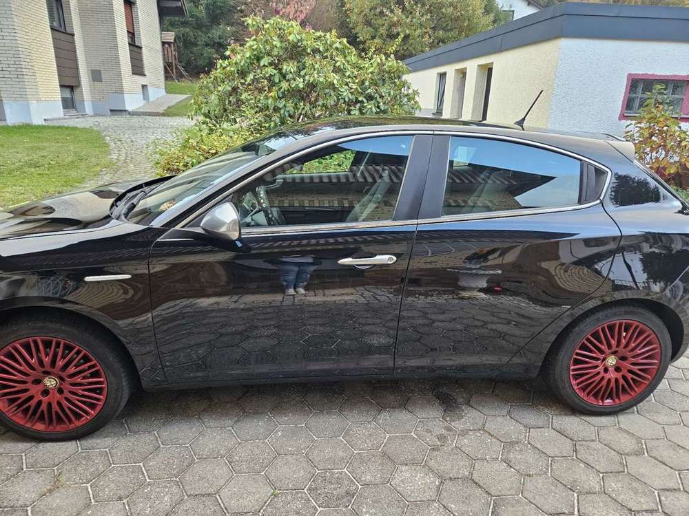 Alfa Romeo Giulietta 1.4 TB 16V - TÜV bis 01/25