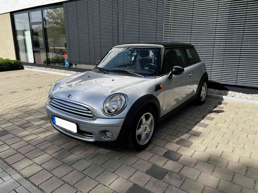 MINI Cooper R56 2. Hand 8-Fach bereift Klima EL.FH