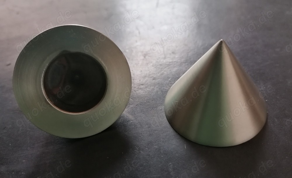 zwei Endkappe-Kegel für Gardinenstange, Edelstahl, neu