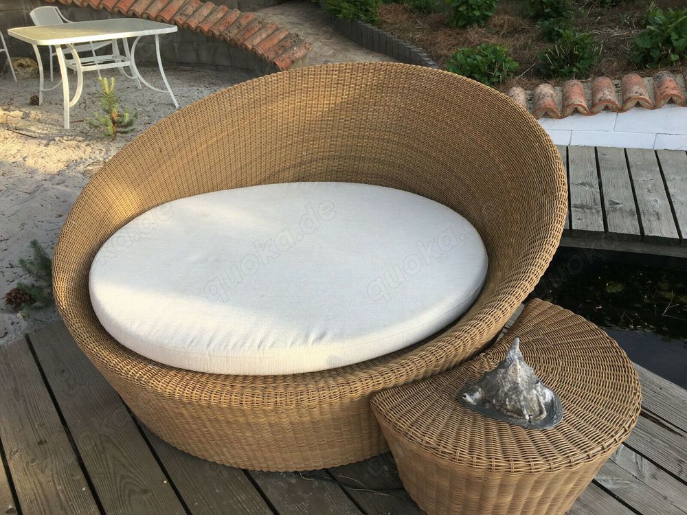 DEDON ORBIT Insel, Beistelltisch und Auflage