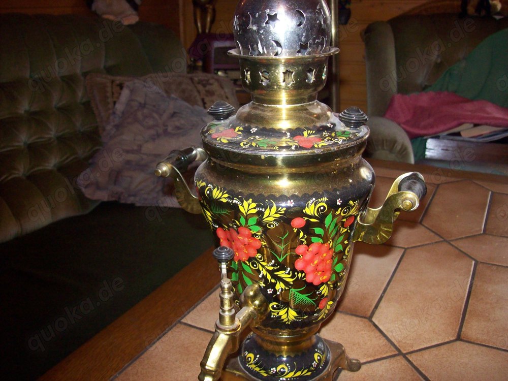 Alter Samowar, russisch