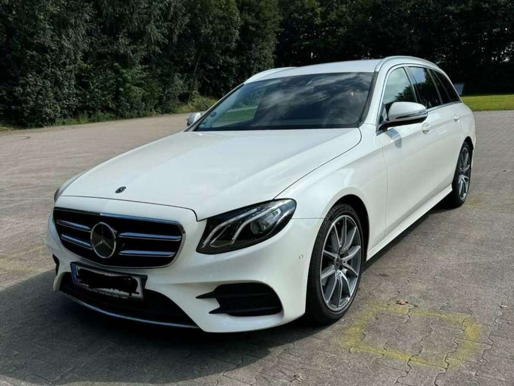 Mercedes-Benz E 200 E 200 d T 9G-TRONIC AMG Line