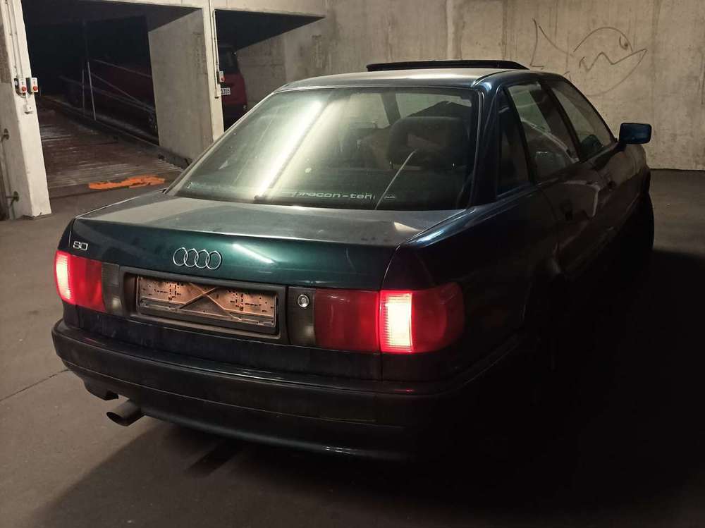 Audi 80