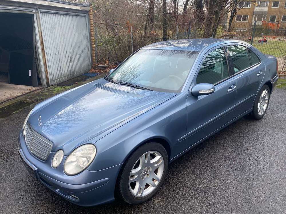 Mercedes-Benz E 220 E 220 CDI, 2. Hd.,scheckheftgepfl.,mit Mängeln!
