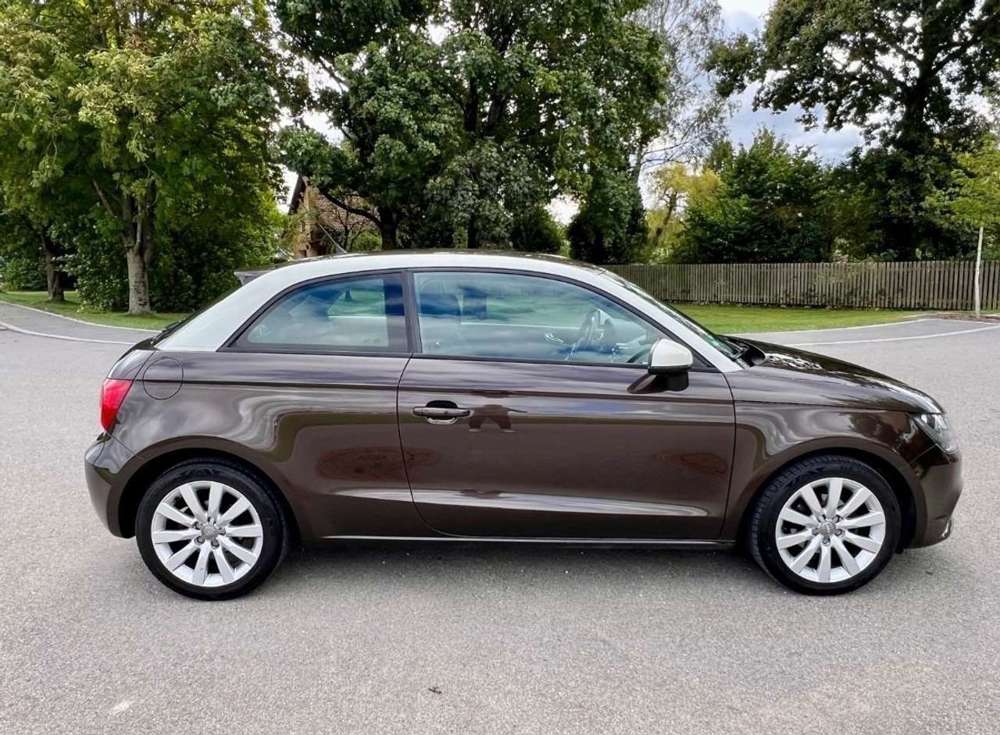 Audi A1 A1 1,2 TFSI AmbitionAmbition