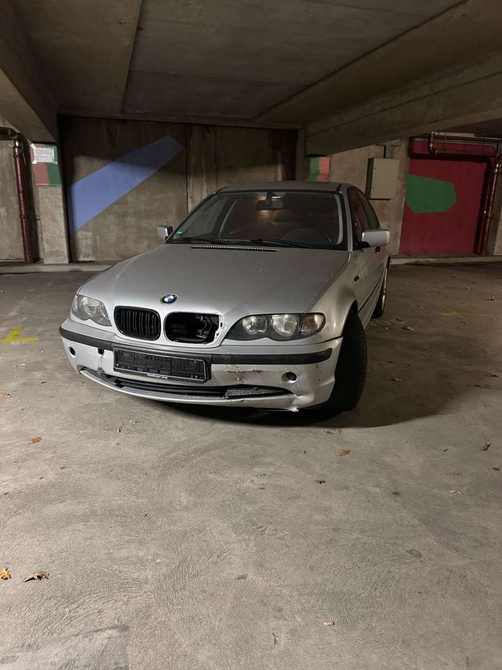 BMW 318 318i
