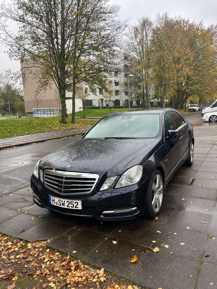 Mercedes-Benz E 300 CDI BlueEFFICIENCY 7G-TRONIC Avangarte