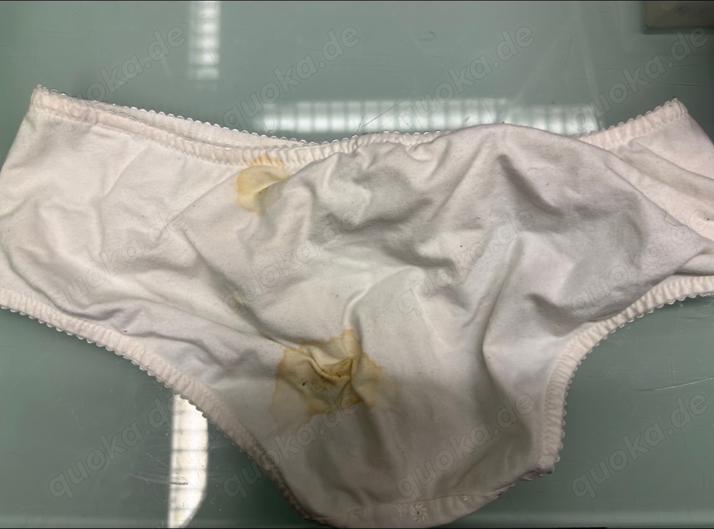 Gebraucht Slips zum Tauschen oder Verkaufen Gebraucht Slips zum Tauschen oder Verkaufen