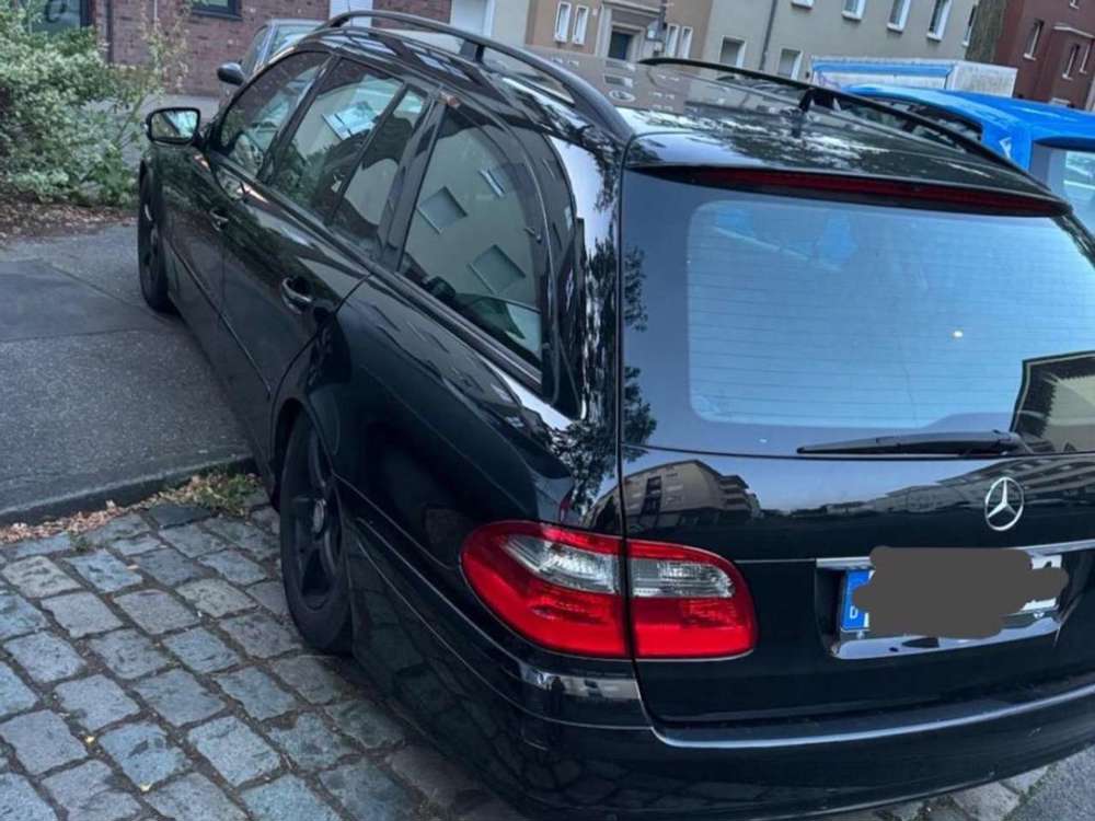 Mercedes-Benz E 220 E 220 T CDI Automatik Elegance DPF