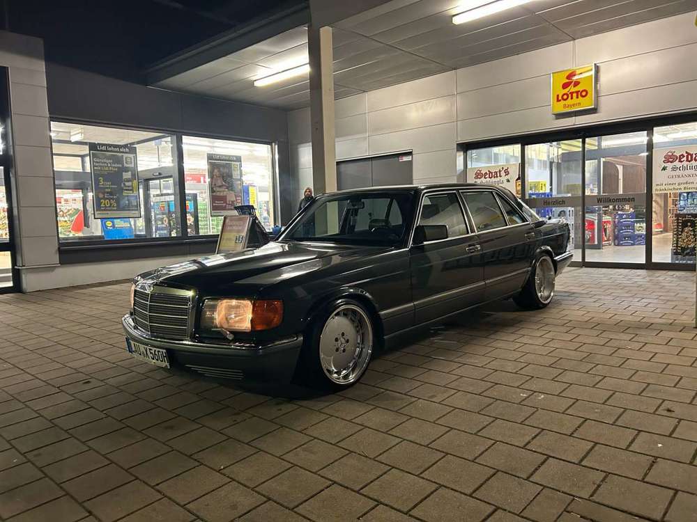 Mercedes-Benz S 560 SEL