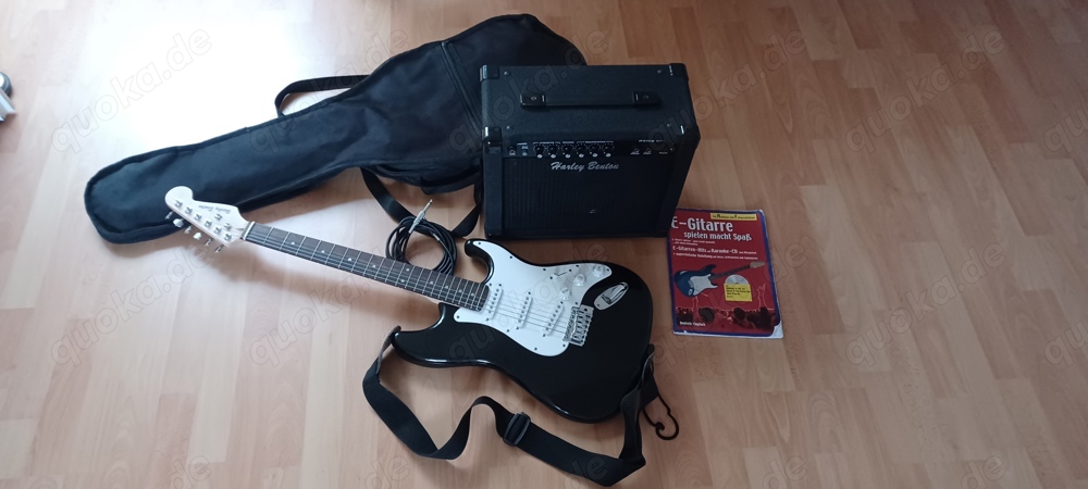 Harley Benton E Gitarre + Verstärker 