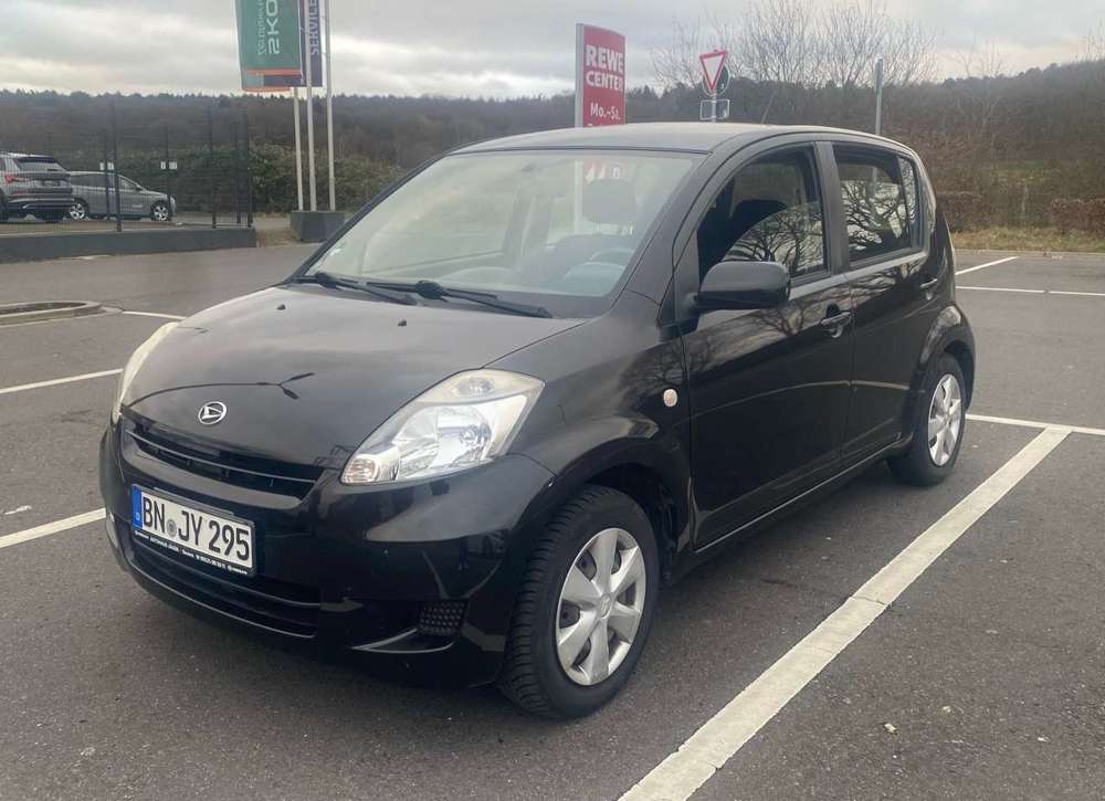 Daihatsu Sirion 1.0