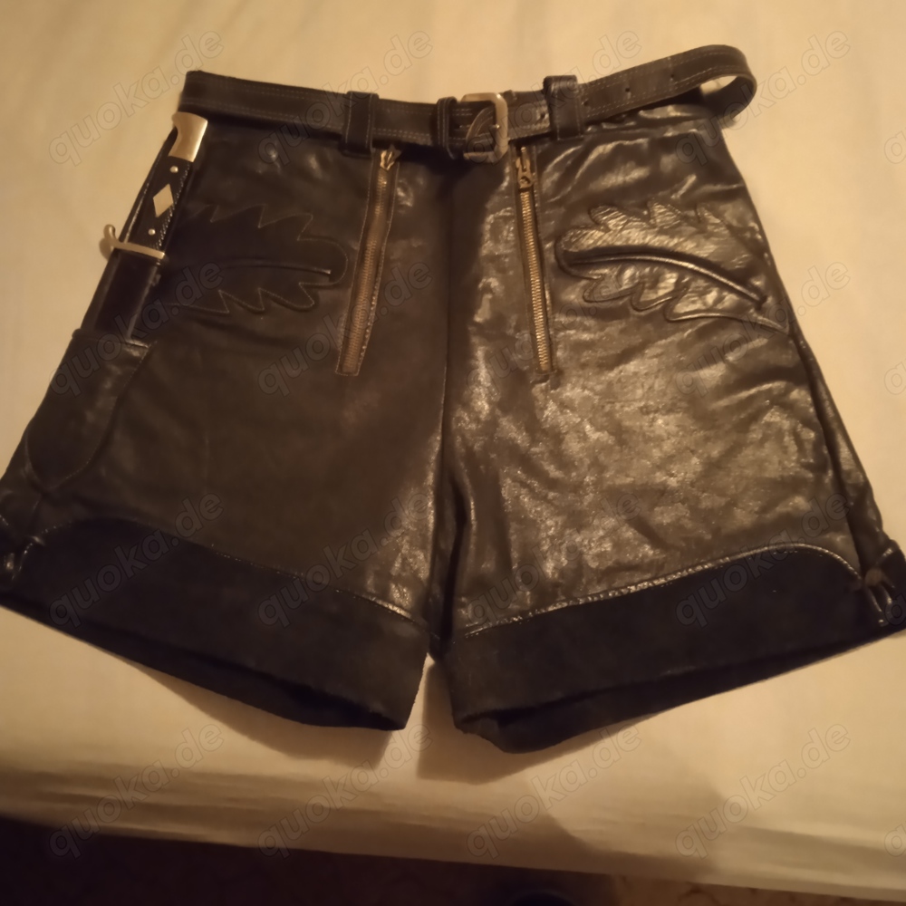 Kurze echte Lederhose  