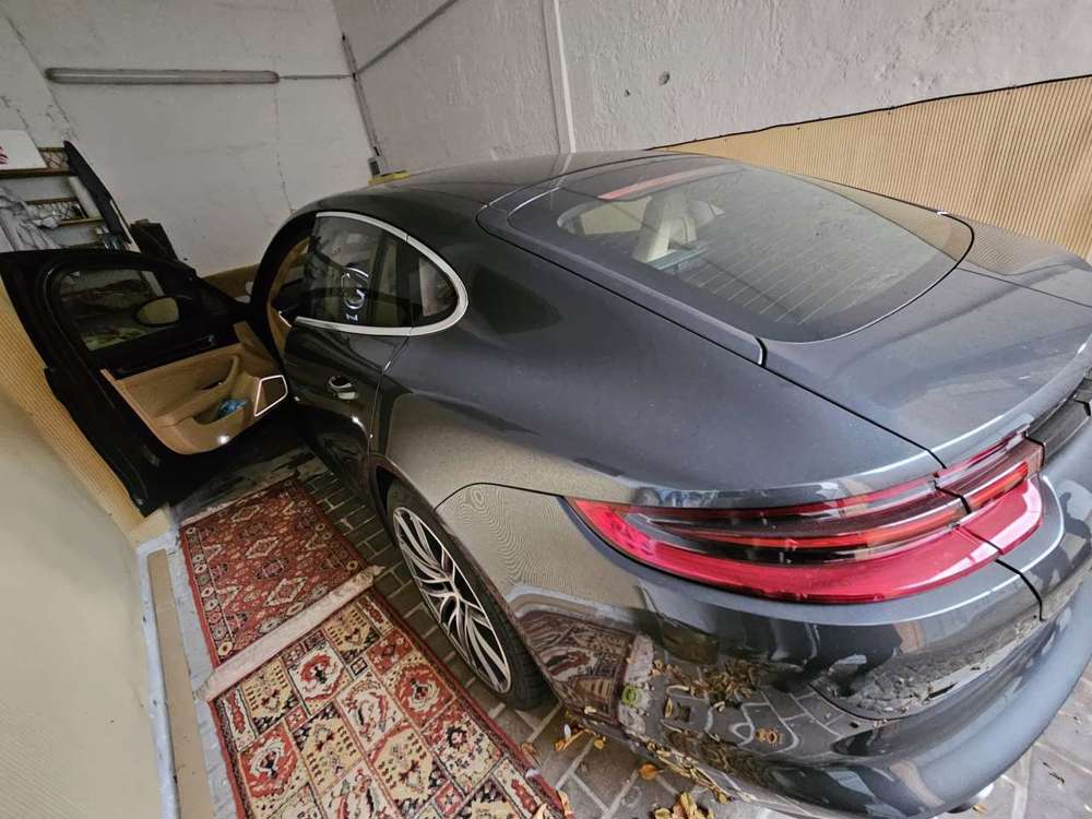 Porsche Panamera Turbo