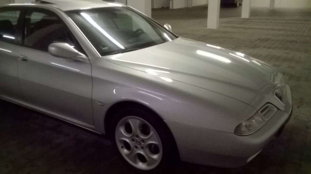 Alfa Romeo 166 166 3.0 V6 24V Sportronic Distinctiv