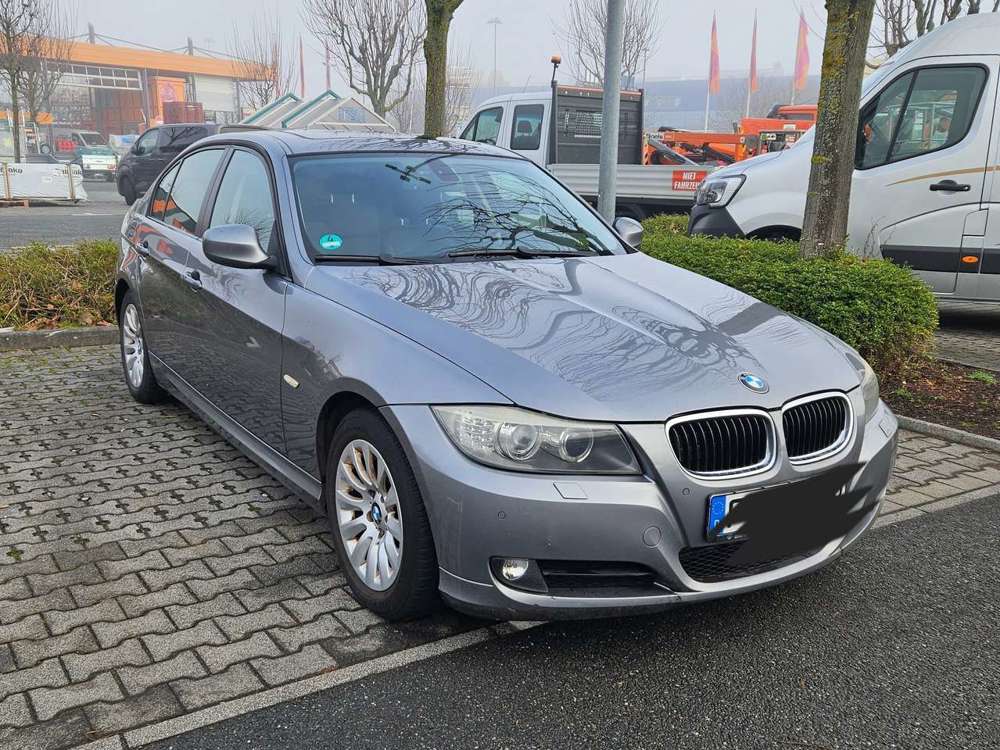BMW 318 318d DPF Aut.