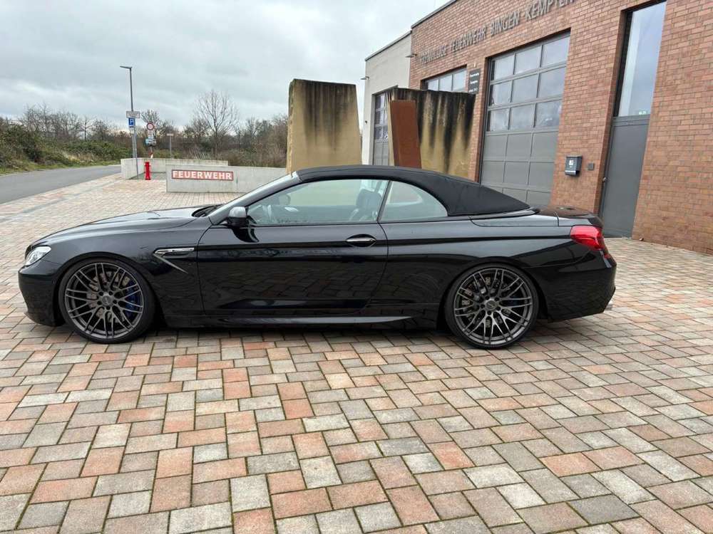 BMW M6 Cabrio Vollausstatung erst 18.000 Kilometer !