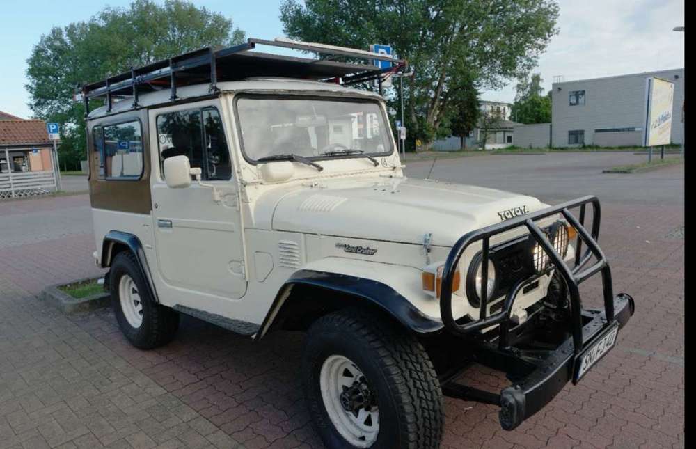 Toyota Land Cruiser Toyota Land Cruiser FJ40 Geländewagen BJ 1979