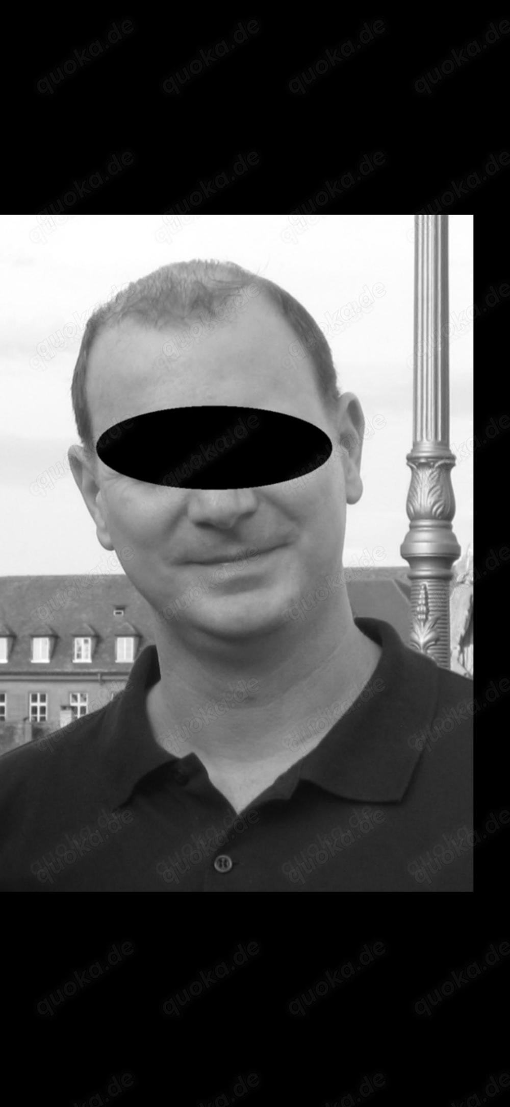 Sympathischer bi-neugieriger Mann sucht ein liebevolles Paar