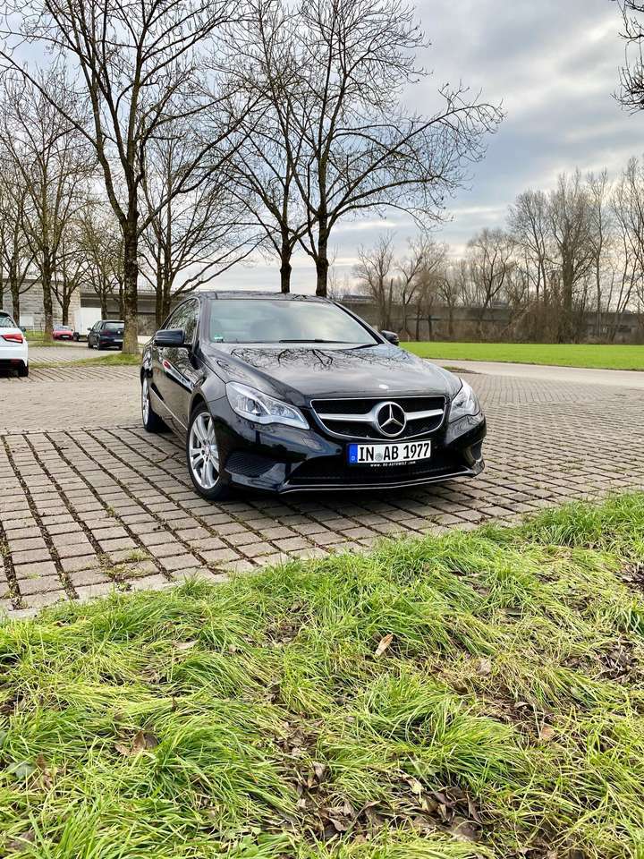 Mercedes-Benz E 220 E 220 CDI BlueEfficiency (207.302)