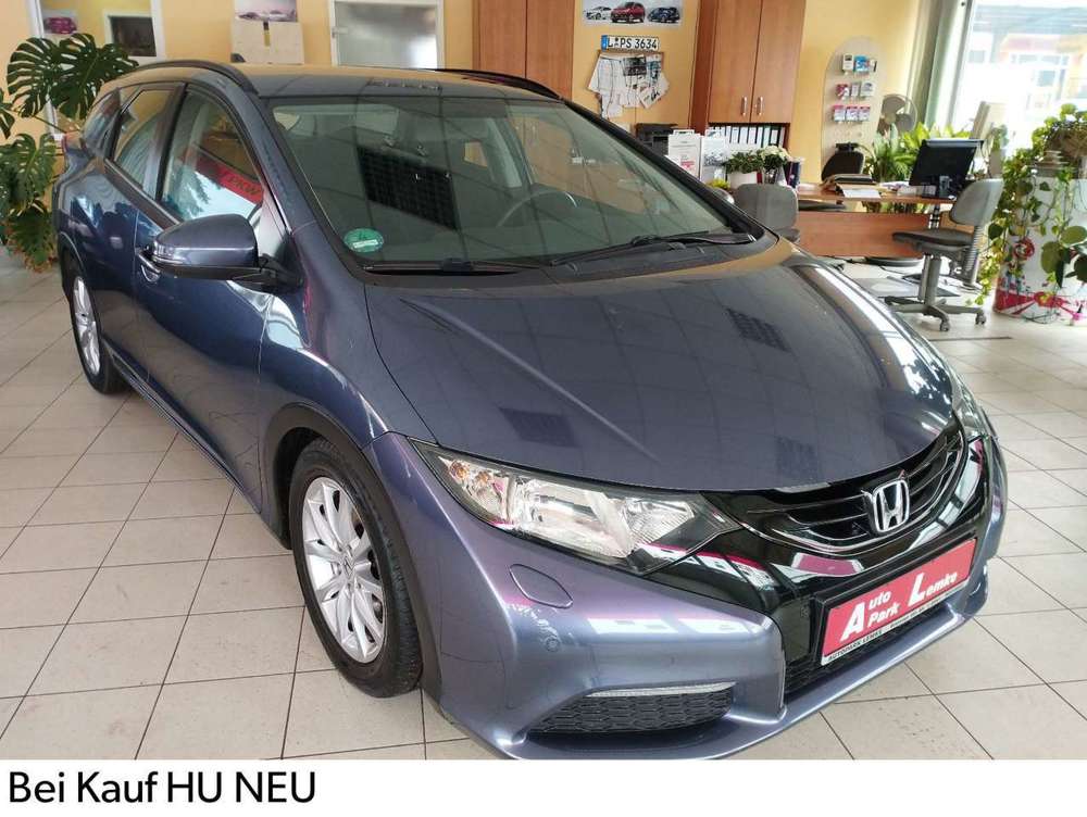 Honda Civic Tourer Comfort-PDC vo.+hi.-SH-Tempo....... Honda Civic Tourer Comfort-PDC vo.+hi.-SH-Tempo.......