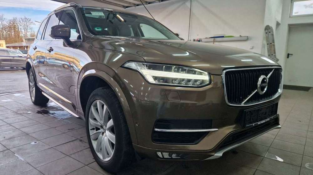 Volvo XC90 AWD Panorama Navi Leder LED Digital