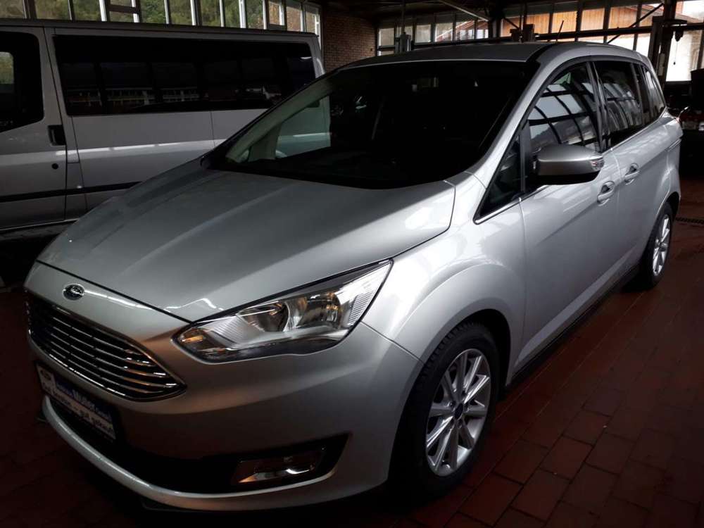 Ford Grand C-Max 2.0 TDCi Start-Stopp-System Titanium