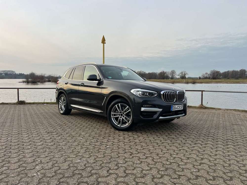 BMW X3 xDrive20d xLine AHK HUD Panorama ACC LED