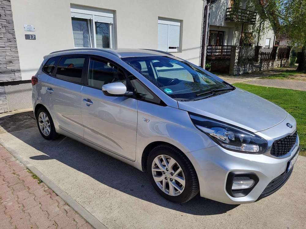Kia Carens 1.7 CRDi 141PS Automatik Vision 5 Sitzer
