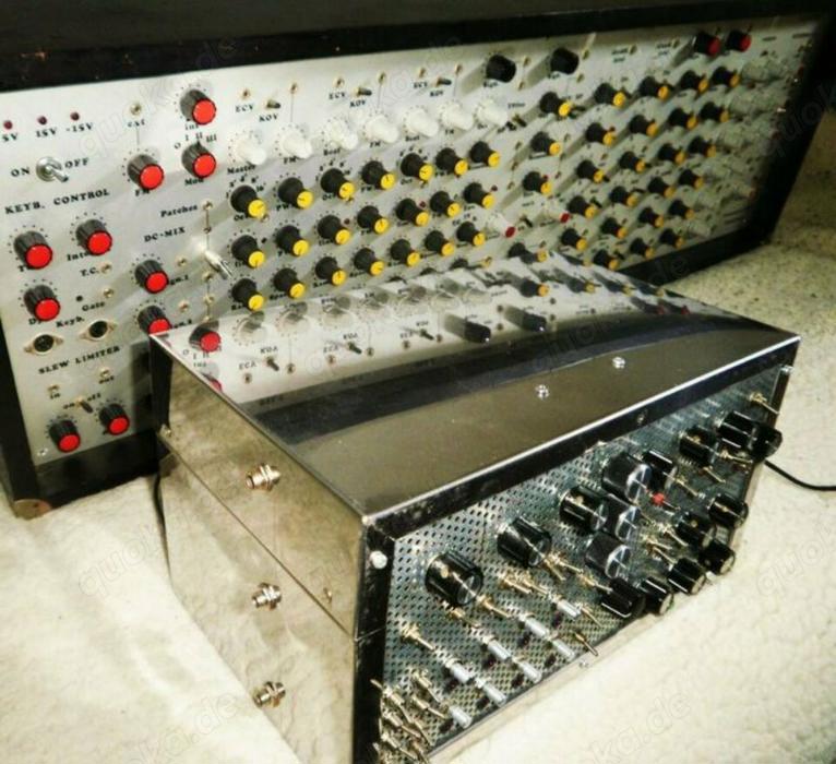 biete analog Synthesizer moog arp sci jupiter+alle Oldies +60er Höfner Framus+tausch..suche dito+def