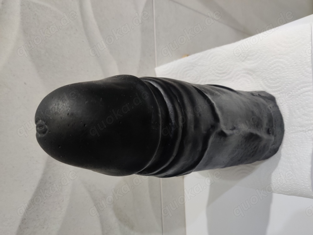 Dildo riesig in Schwarz 