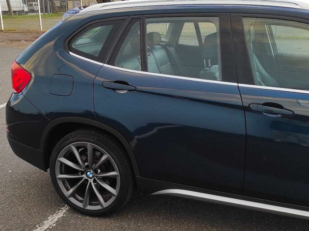 BMW X1 sDrive20i Sport Line