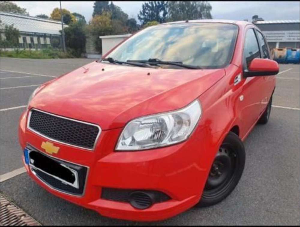 Chevrolet Aveo 1.2 Rot- Gebrauchtwagen- Erst 108.000 km-TÜV 09/2