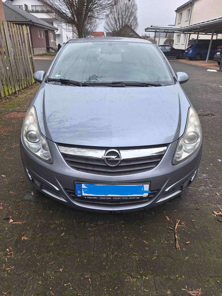 Opel Corsa Corsa 1.2 16V Innovation 110 Jahre
