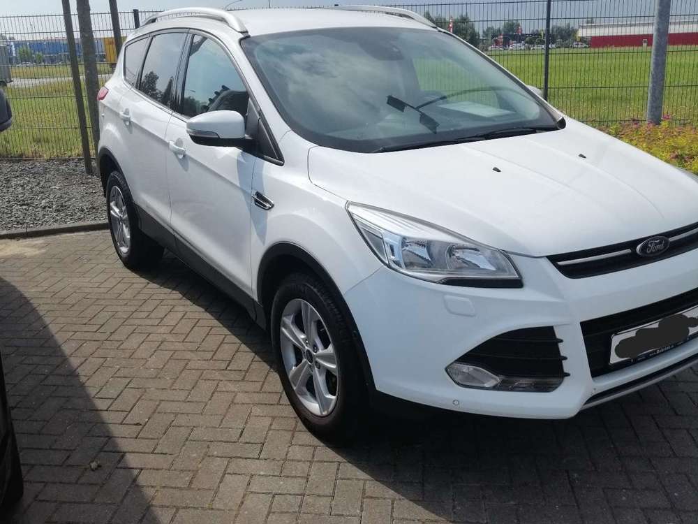 Ford Kuga 2.0 TDCi 2x4 SYNC