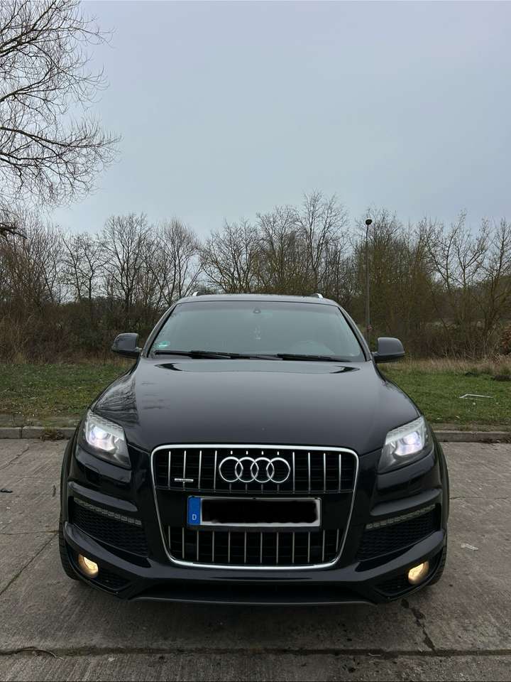 Audi Q7 3.0 TDI DPF quattro tiptronic