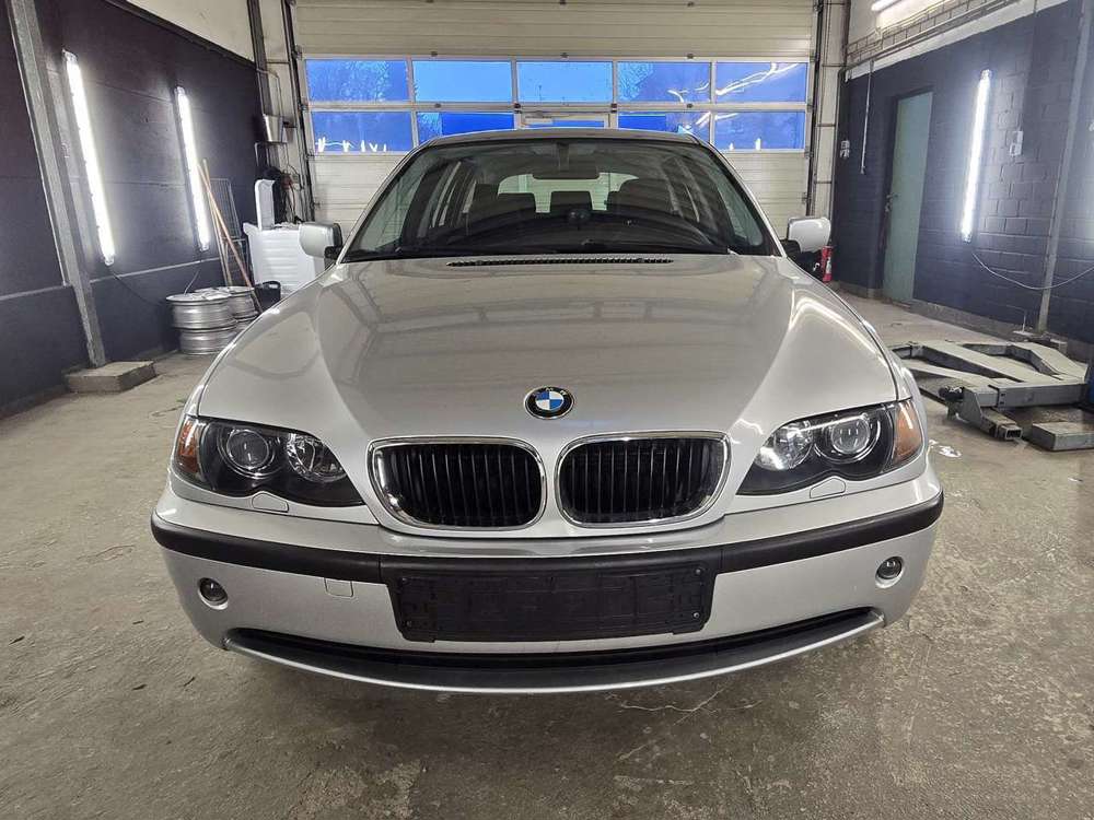 BMW 318 318i+touring