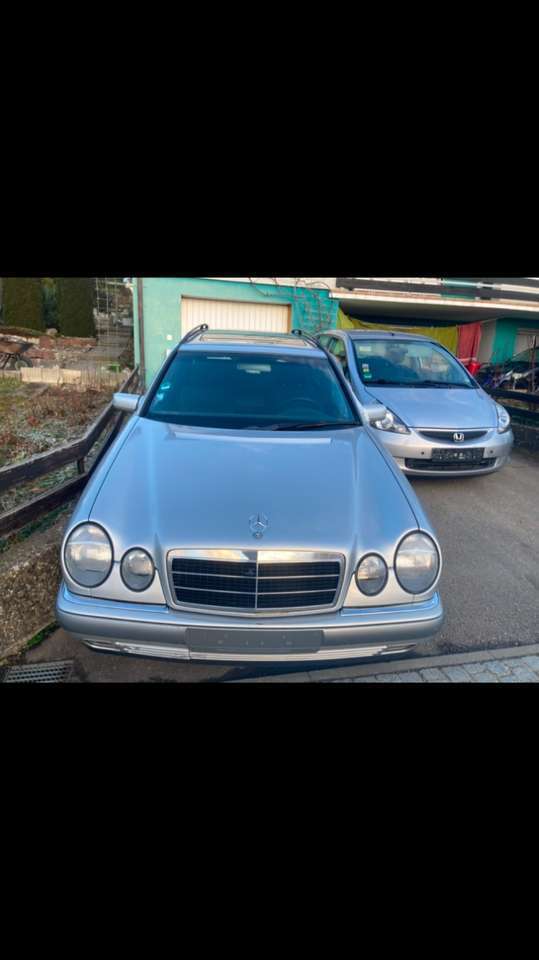 Mercedes-Benz E 230 T Elegance