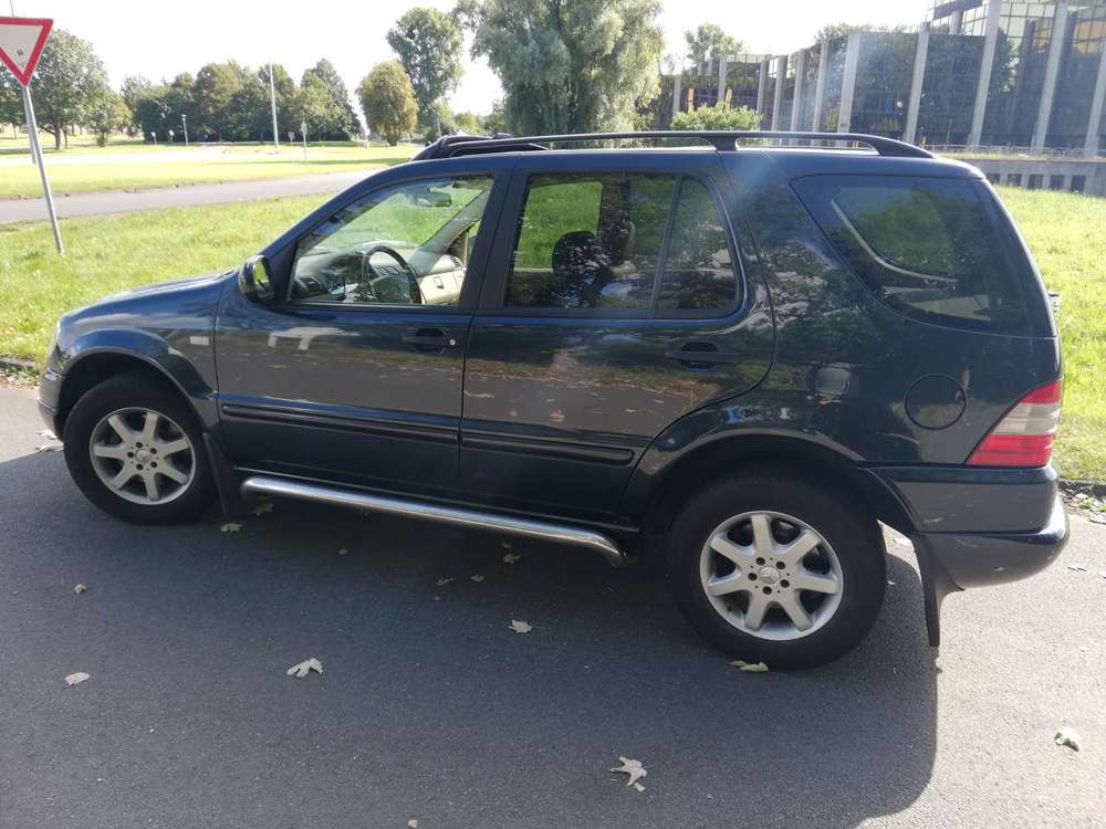 Mercedes-Benz ML 430 ML 430V8