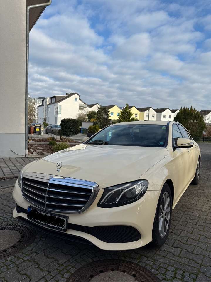 Mercedes-Benz E 200 E 200 d | Garantierter Original Kilometerstand!!!
