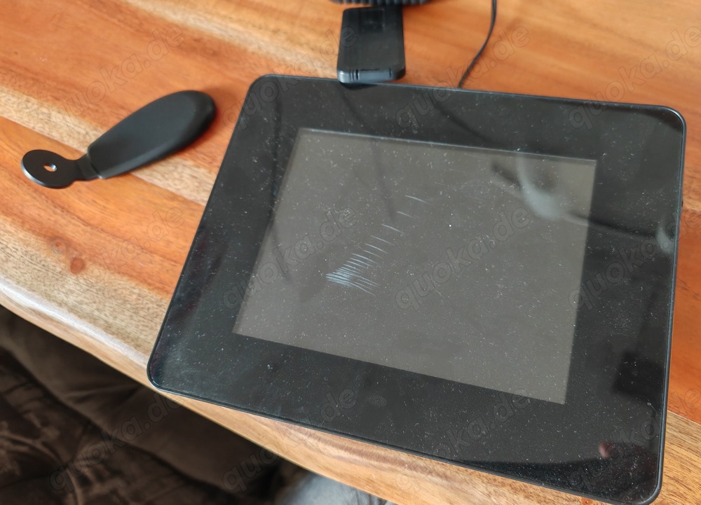 Denver Alessio 8 Digitaler Bilderrahmen mit Fernbedienung  