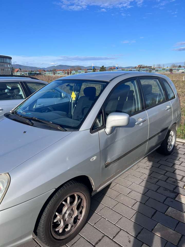 Suzuki Liana 1.6