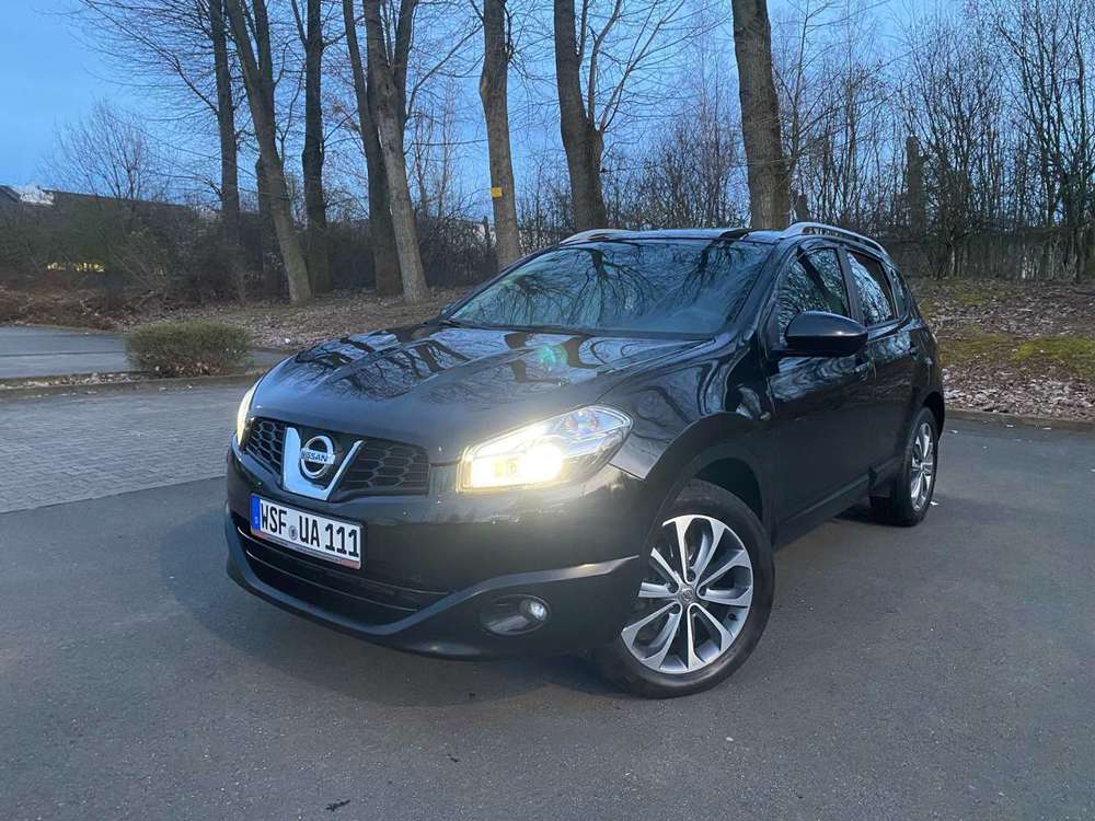 Nissan Qashqai 2.0 dCi 4 x DPF Aut. tekna